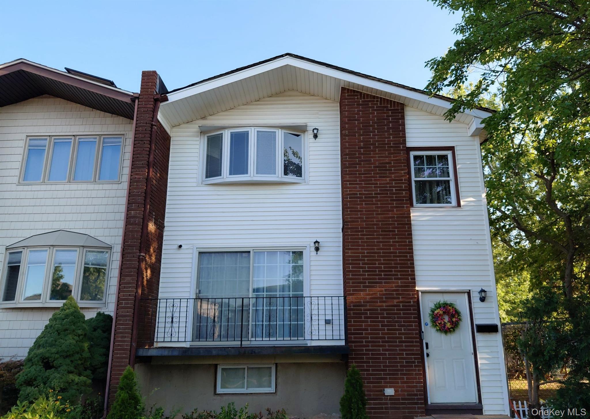 2nd image of 271 Leverett Ave, New York, NY 10308 | MLS# 1032645