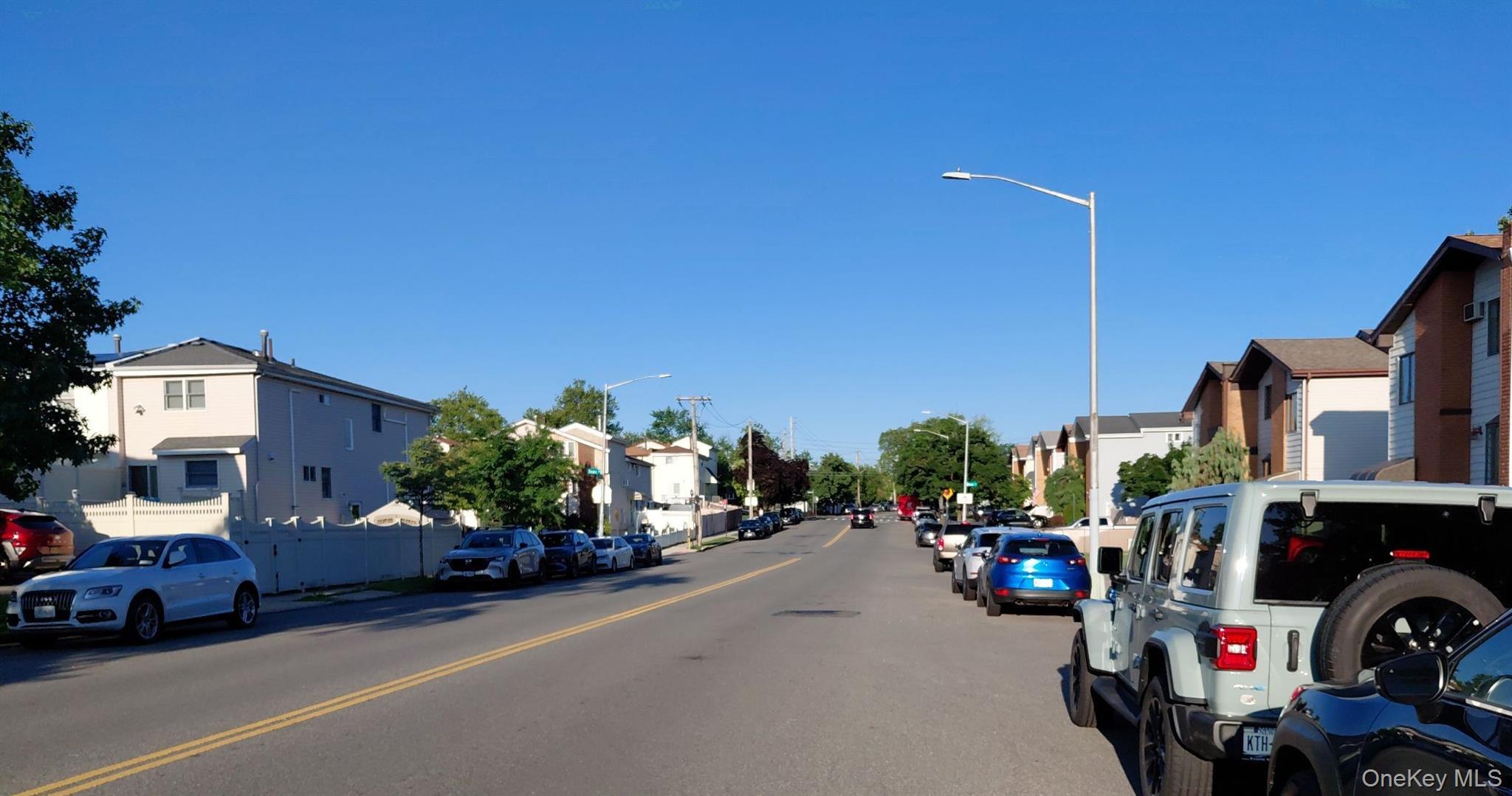 4th image of 271 Leverett Ave, New York, NY 10308 | MLS# 1032645