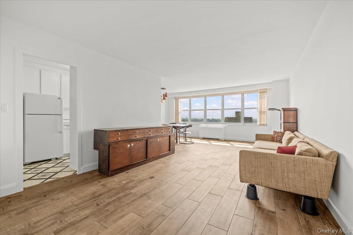 1st image of 555 Kappock St #24T, New York, NY 10463 | MLS# 1032657