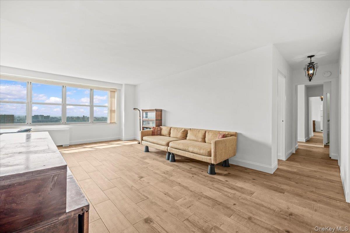 2nd image of 555 Kappock St #24T, New York, NY 10463 | MLS# 1032657