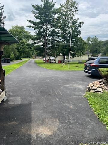 33rd image of 17 Hunter St, Woodbury, NY 10930 | MLS# 1032668