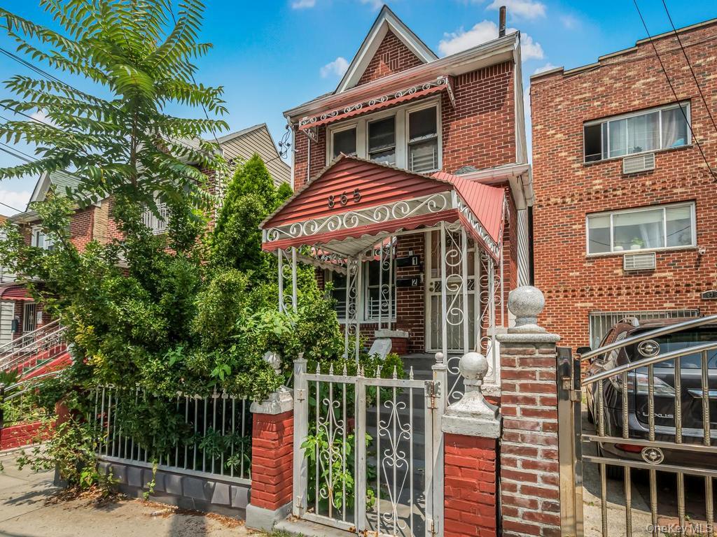 1st image of 865 E 215th St, New York, NY 10467 | MLS# 1032757