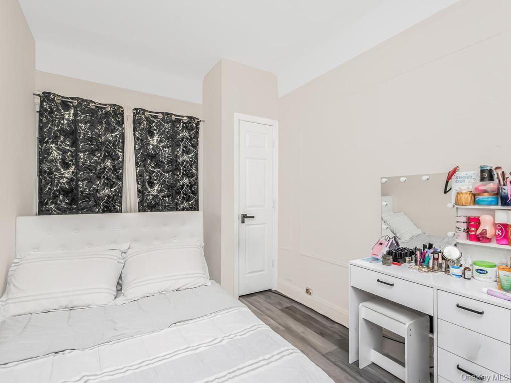 5th image of 865 E 215Th St, New York, NY 10467 | MLS# 1032757
