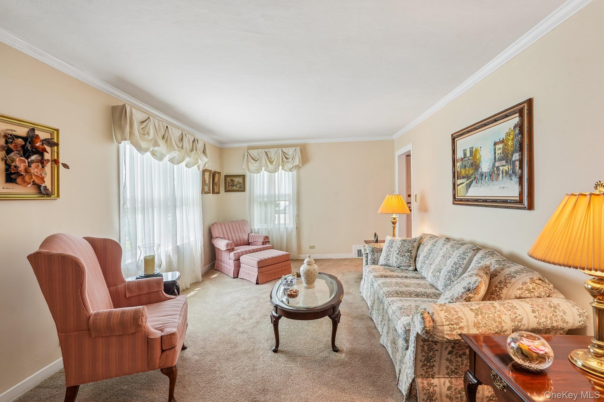 4th image of 105 Hildreth Pl, Yonkers, NY 10704 | MLS# 1032788