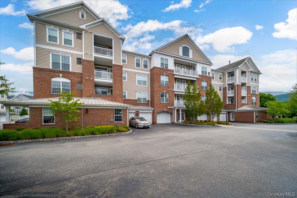 2nd image of 732 Regency Dr, Fishkill, NY 12524 | MLS# 1032867