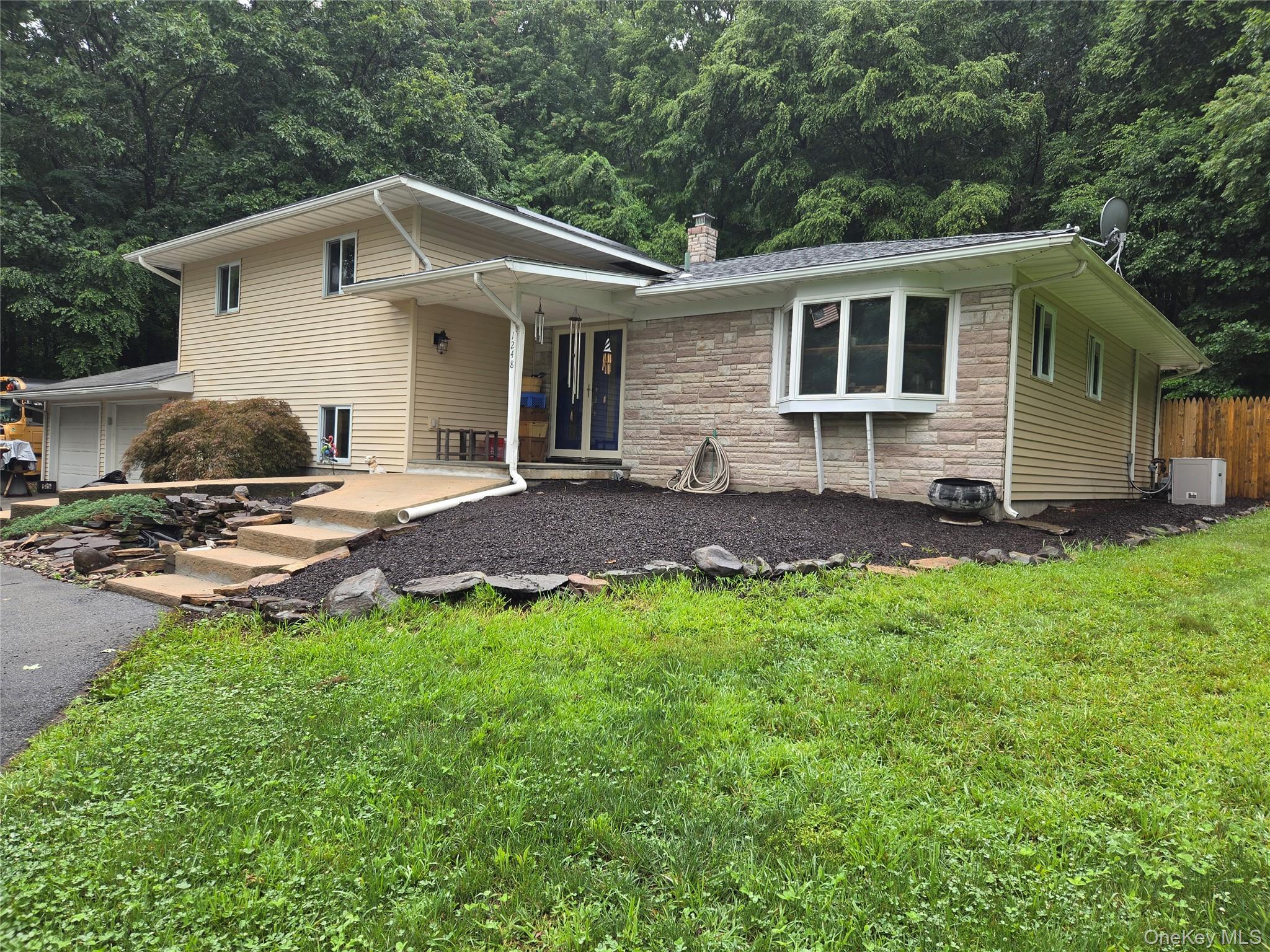 1st image of 1248 Lakes Rd, Warwick (town), NY 10950 | MLS# 1032873