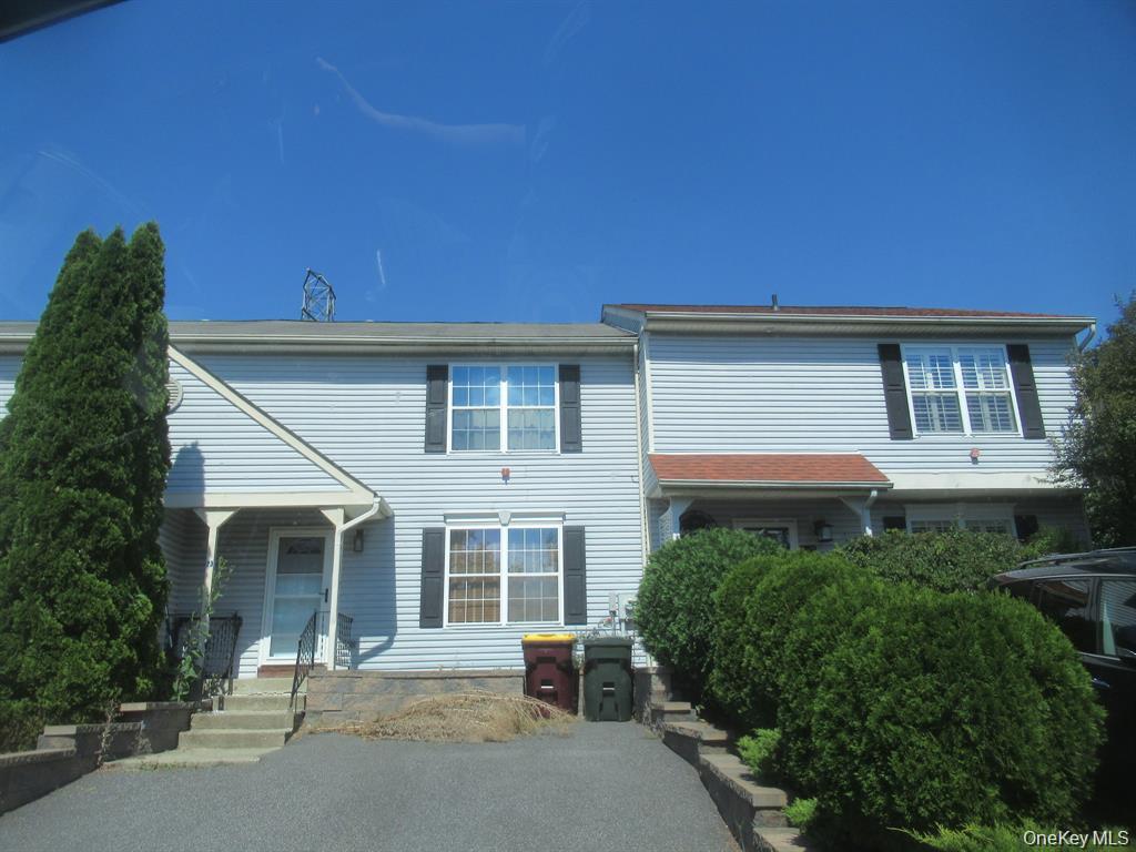 2nd image of 23 Marian Ct, Warwick (town), NY 10990 | MLS# 1032877