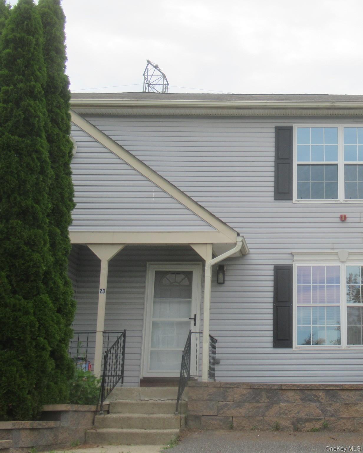 1st image of 23 Marian Ct, Warwick (town), NY 10990 | MLS# 1032877