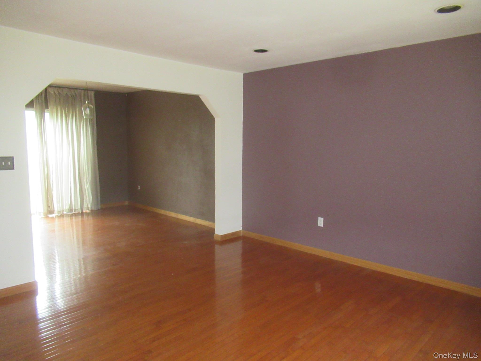 4th image of 23 Marian Ct, Warwick (town), NY 10990 | MLS# 1032877