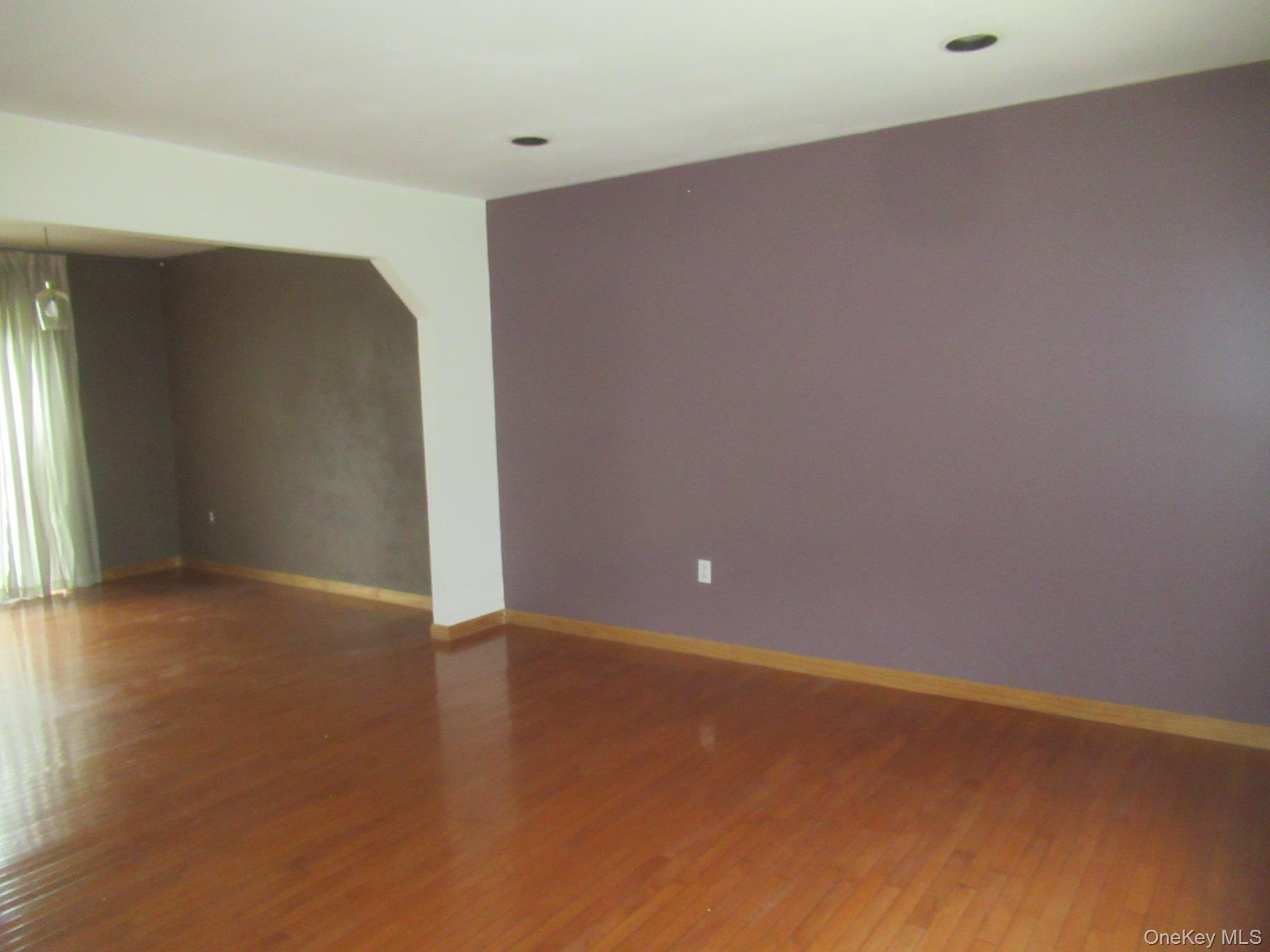 3rd image of 23 Marian Ct, Warwick (town), NY 10990 | MLS# 1032877