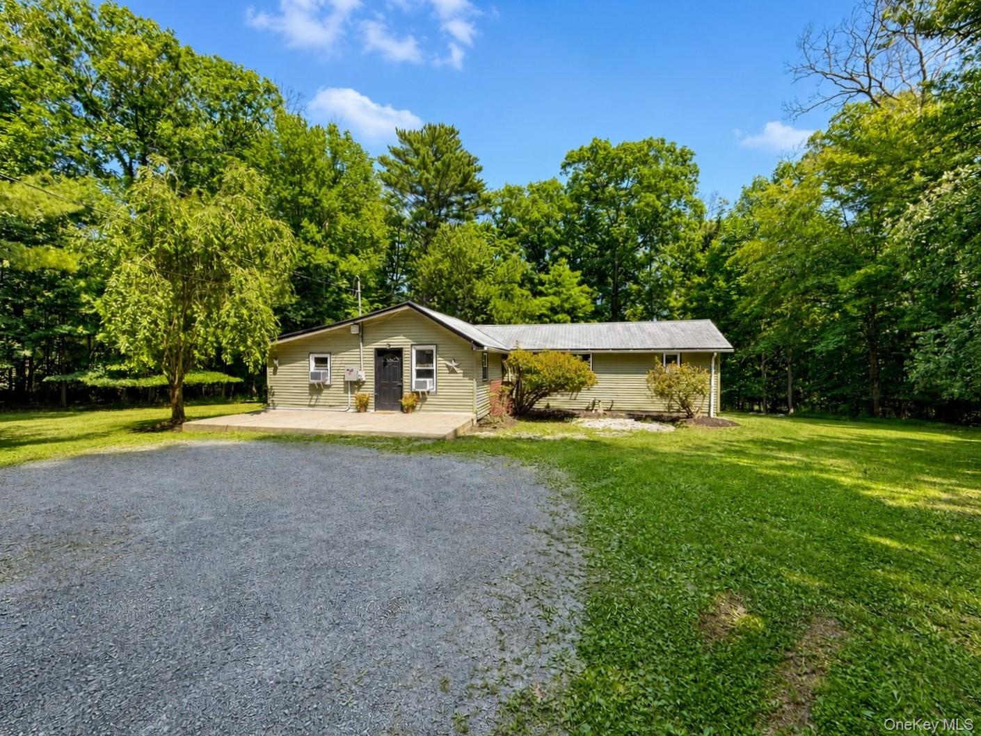 3rd image of 37 Old Town Rd, Shawangunk, NY 12566 | MLS# 1032881