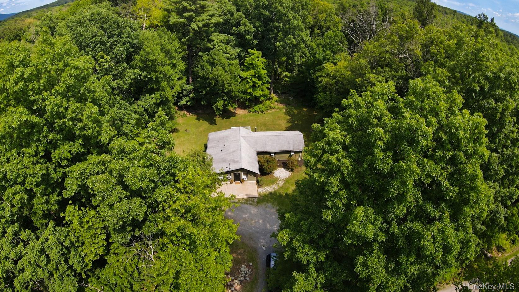 4th image of 37 Old Town Rd, Shawangunk, NY 12566 | MLS# 1032881