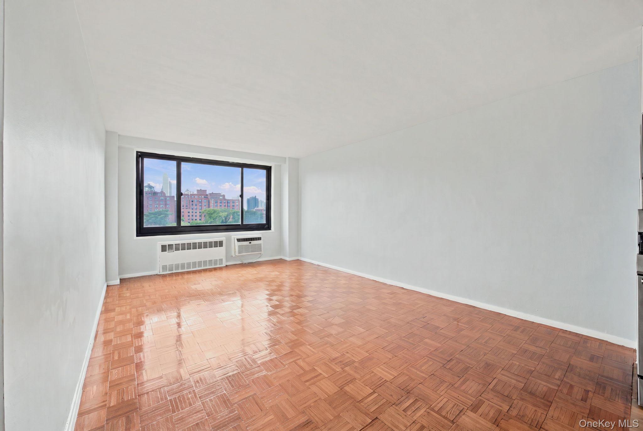 2nd image of 185 Hall St #1010, New York, NY 11205 | MLS# 1032921