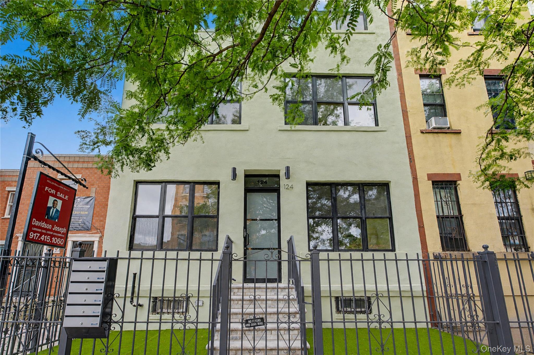1st image of 124 Grove St, New York, NY 11221 | MLS# 1032946