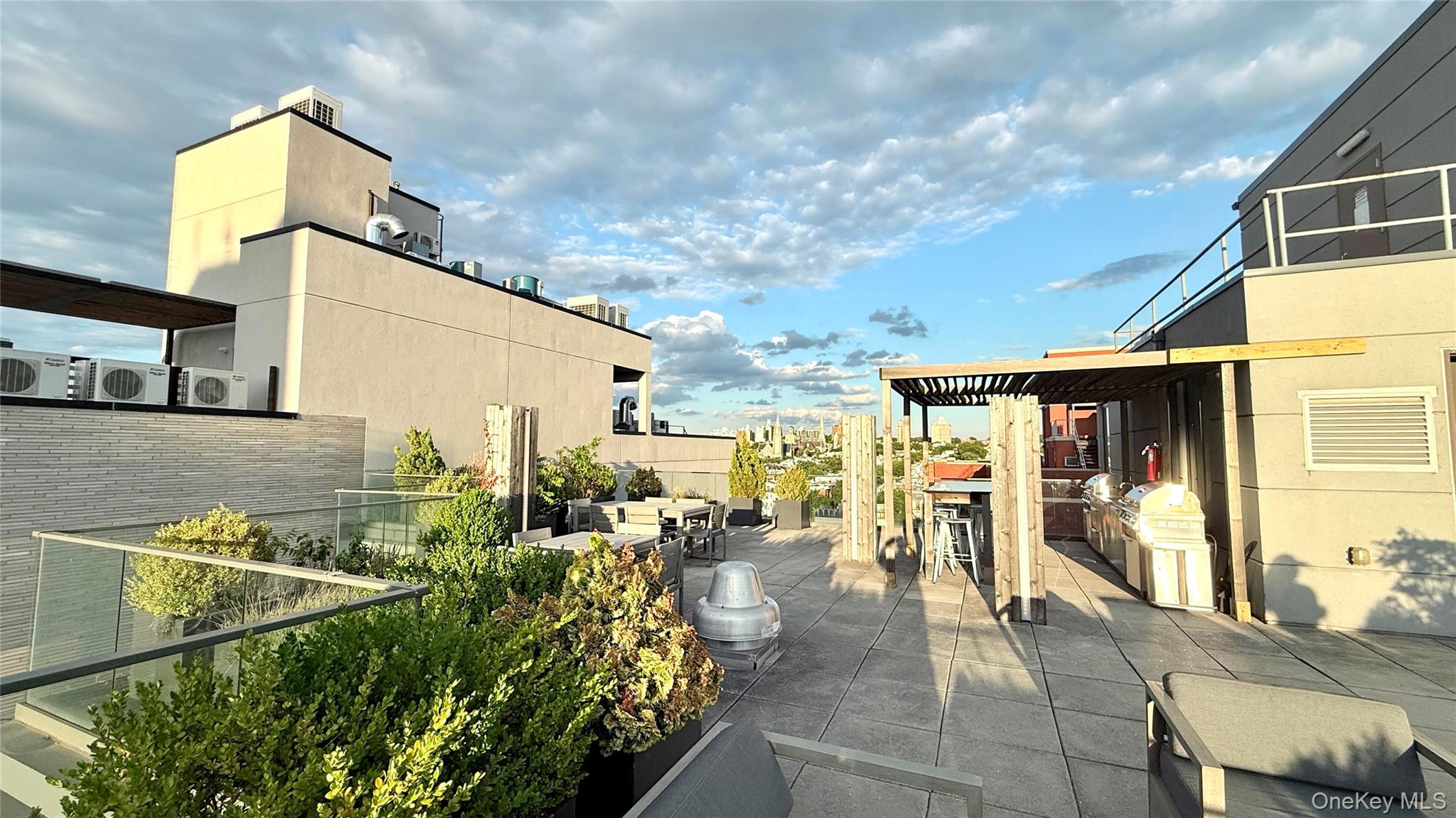 2nd image of 251 1St St, New York, NY 11215
