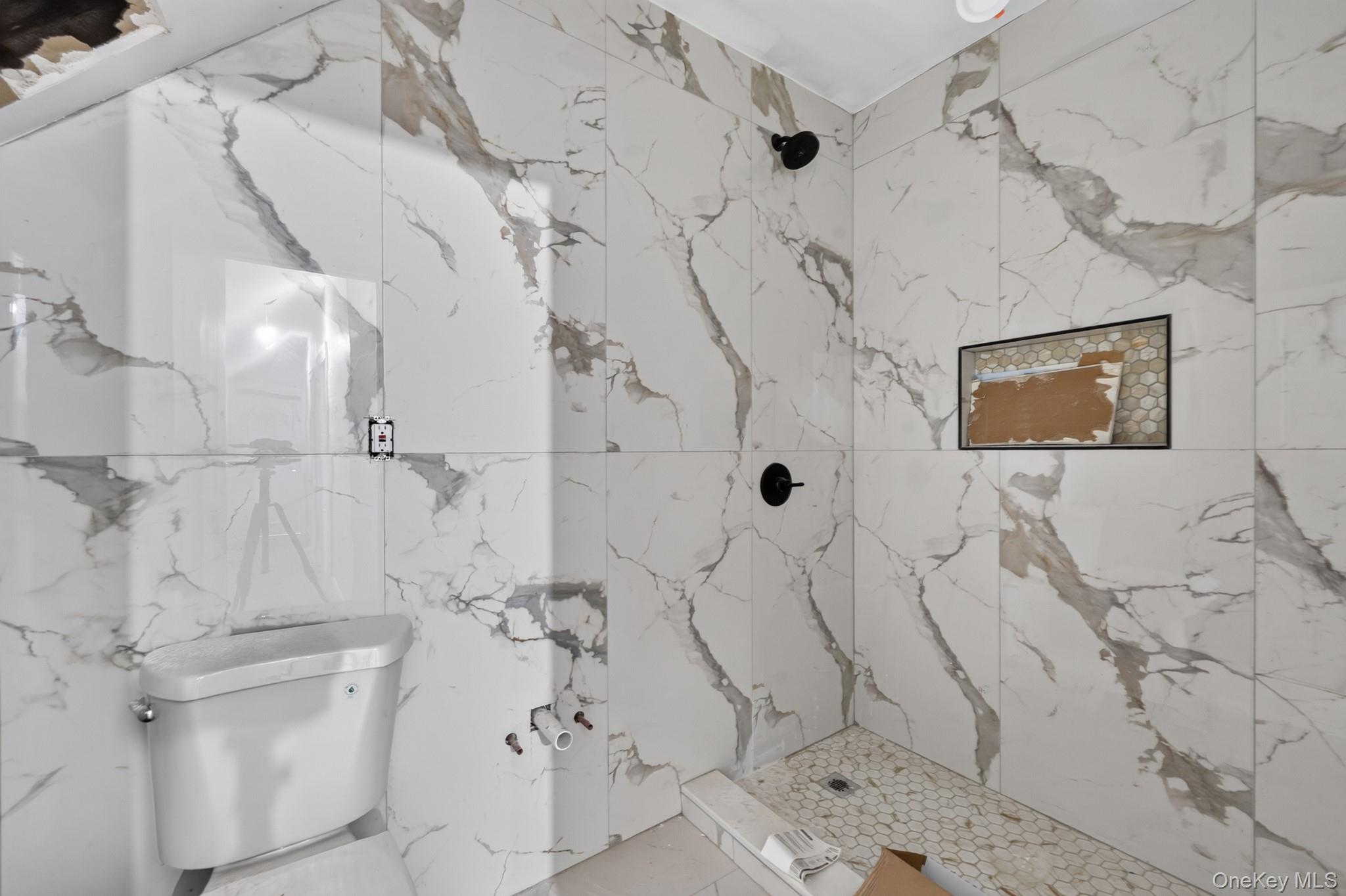 4th image of 718 E 99Th St, New York, NY 11236 | MLS# 1032984