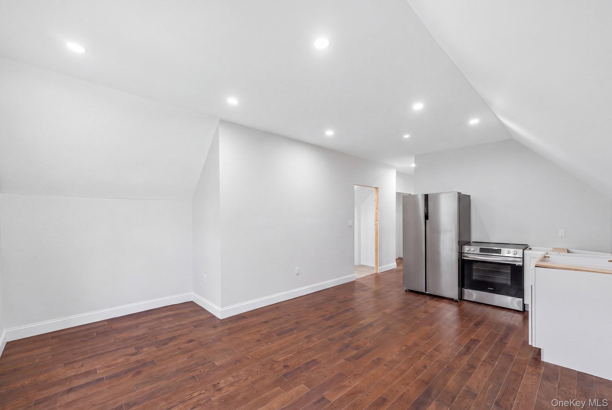 3rd image of 718 E 99Th St, New York, NY 11236 | MLS# 1032984