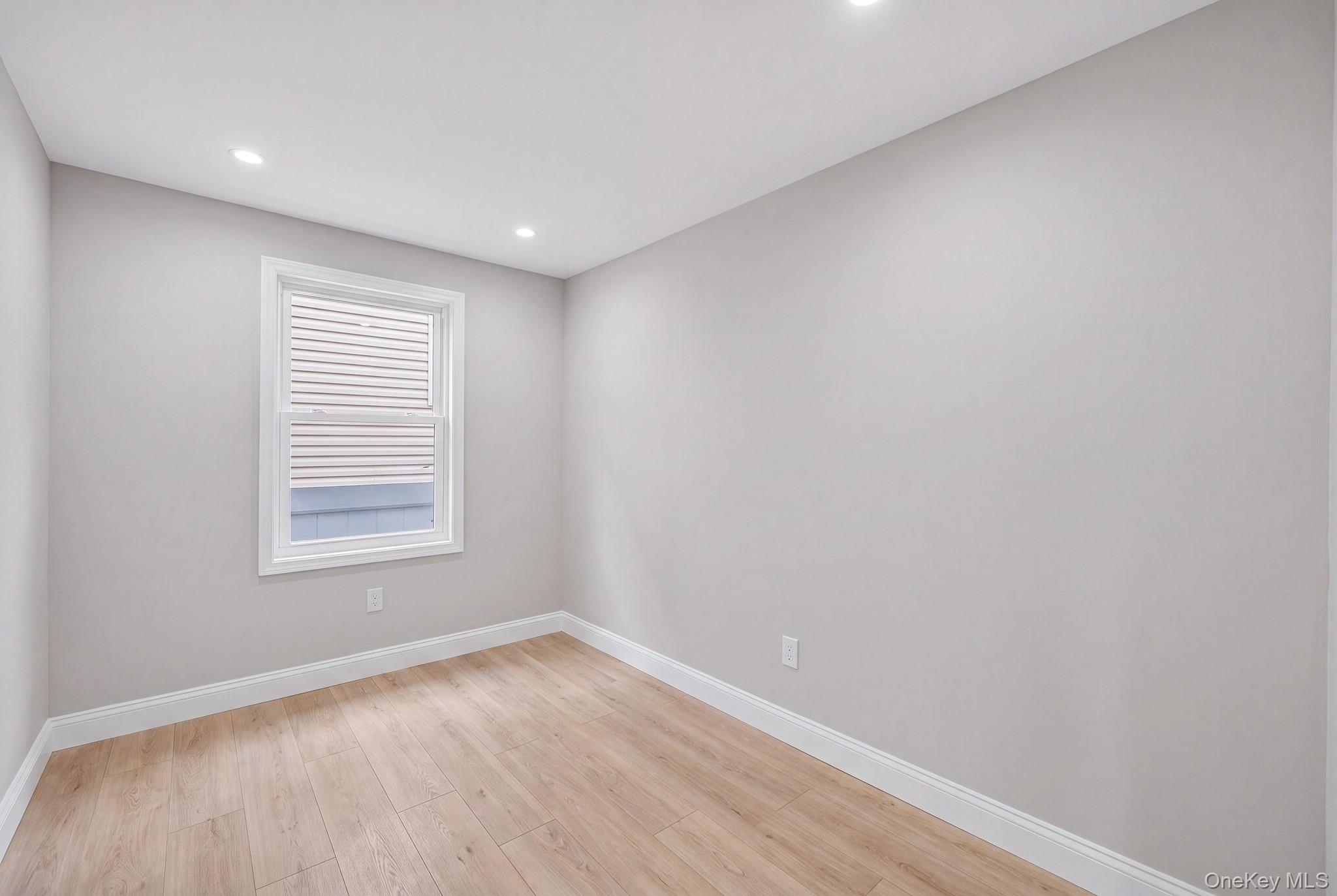5th image of 718 E 99Th St, New York, NY 11236 | MLS# 1032984