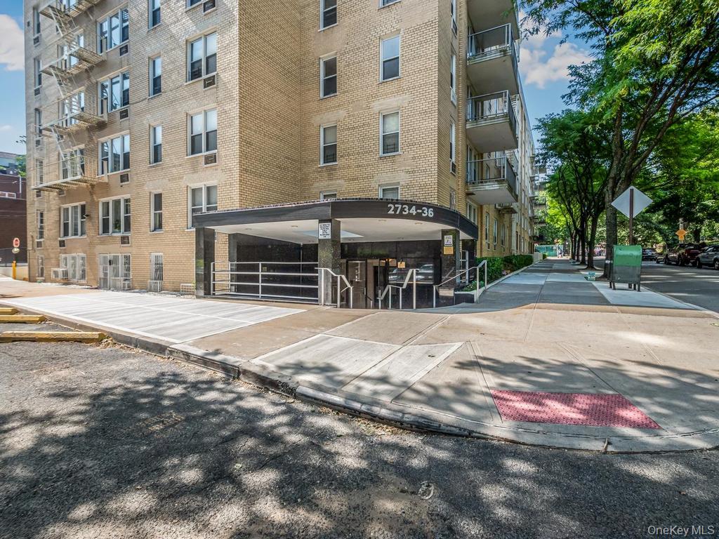 2nd image of 2736 Independence Ave, New York, NY 10463