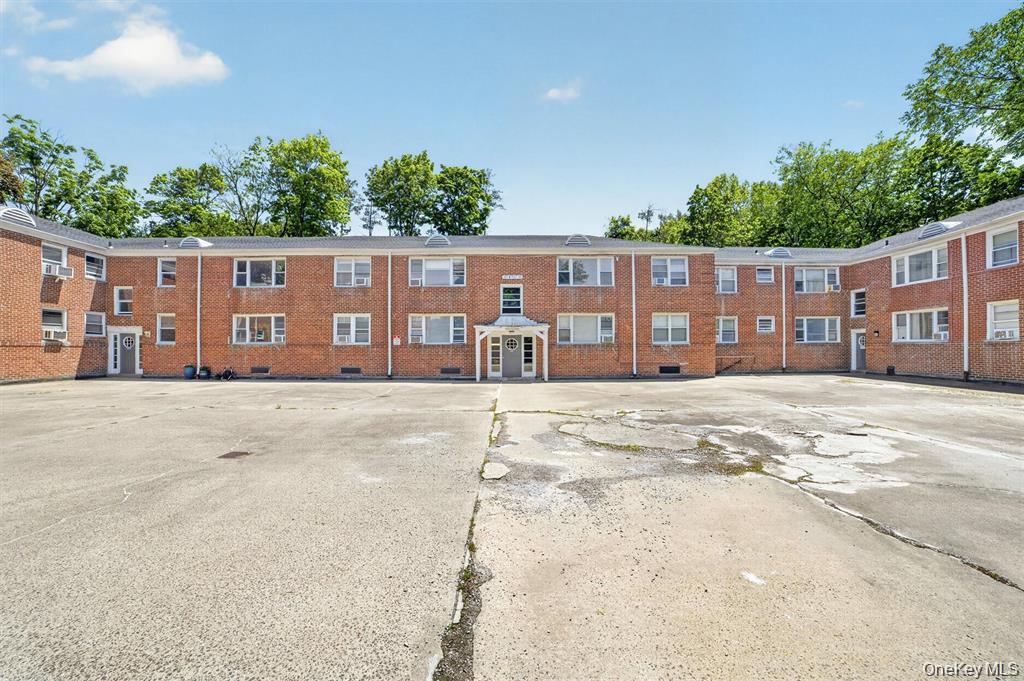 10th image of 205 W Post Road #E2H, White Plains, NY 10606 | MLS# 1033029