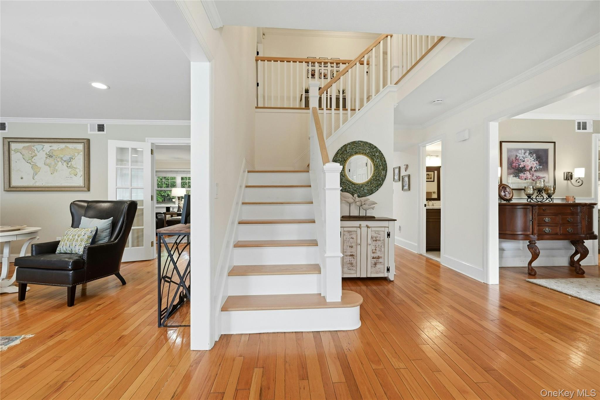 3rd image of 20 Longacre Dr, Huntington, NY 11743 | MLS# 1033030