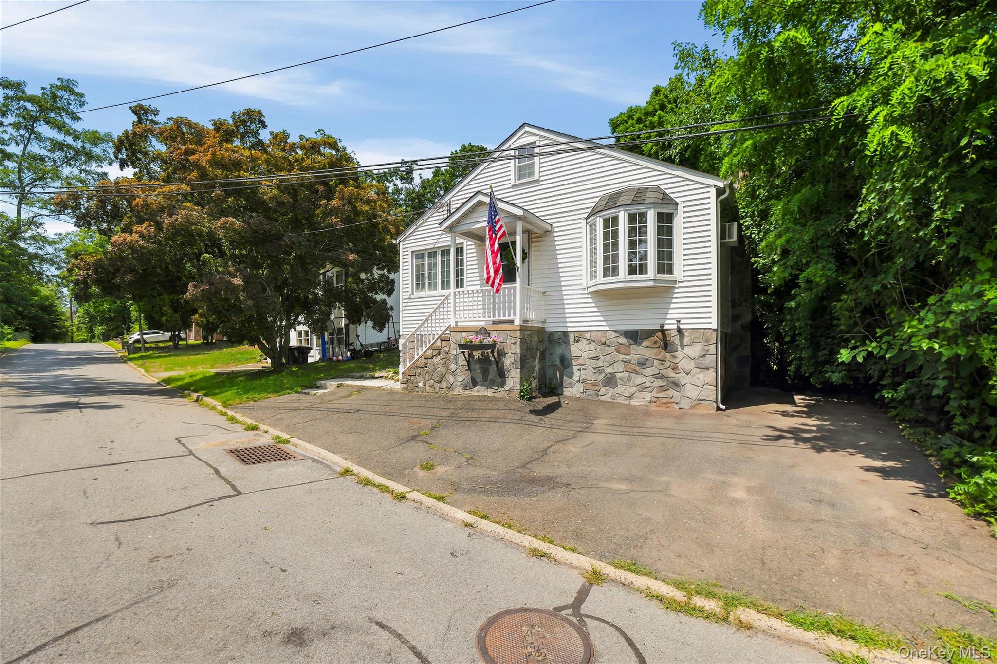 3rd image of 6 Cherry St, Highlands, NY 10922 | MLS# 1033075