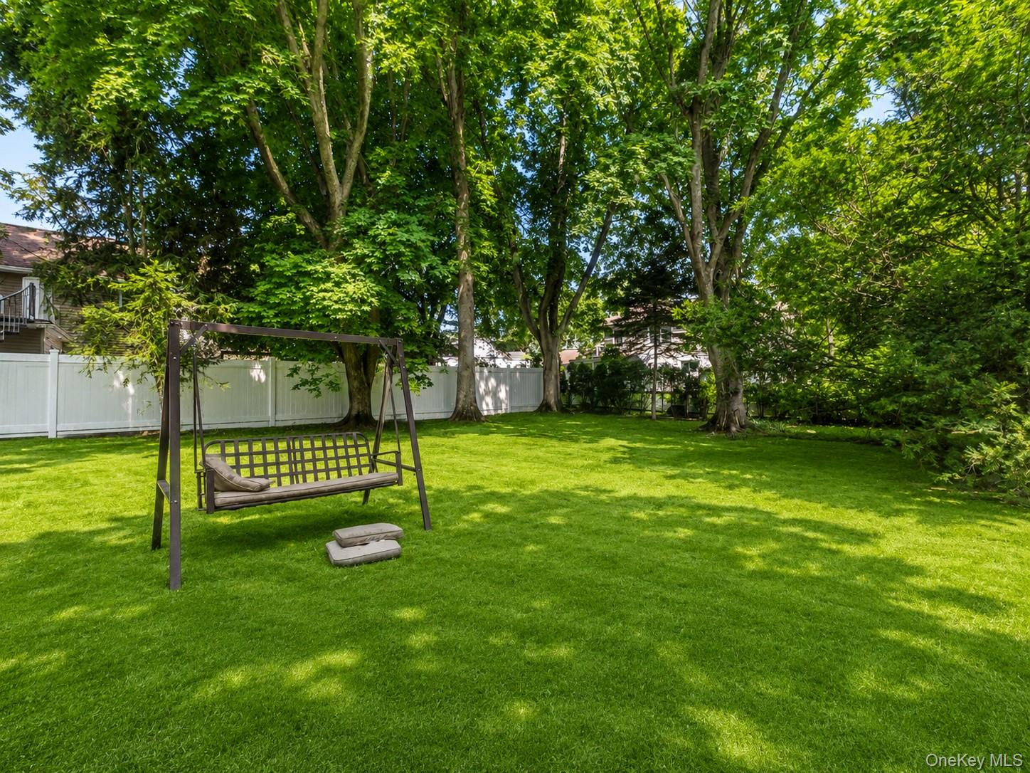 3rd image of 713 Westchester Ave, Rye Town, NY 10573 | MLS# 1033076
