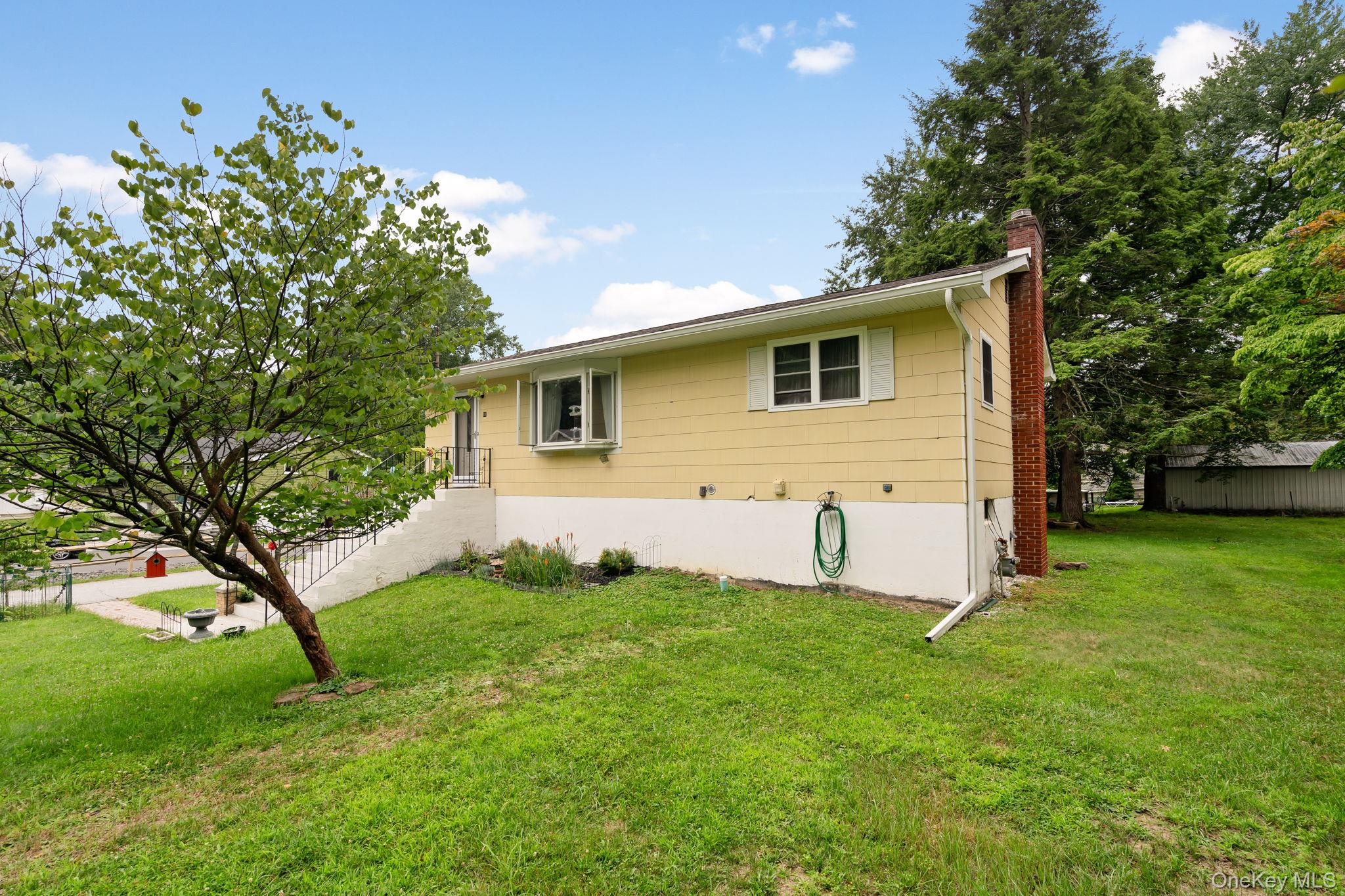 34th image of 11 5th St, Middletown, NY 10940 | MLS# 1033088