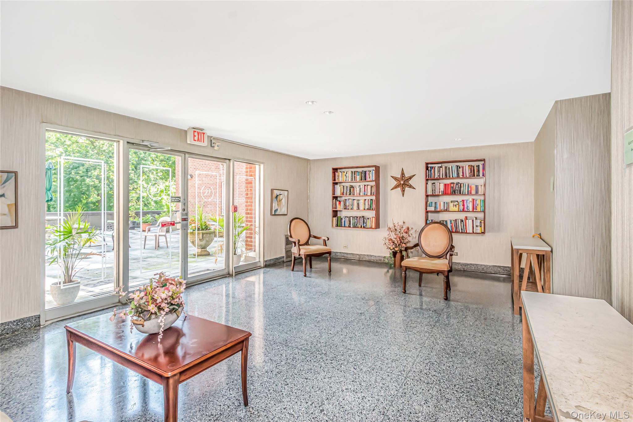 4th image of 1111 Midland Ave #4D, Yonkers, NY 10708 | MLS# 1033090