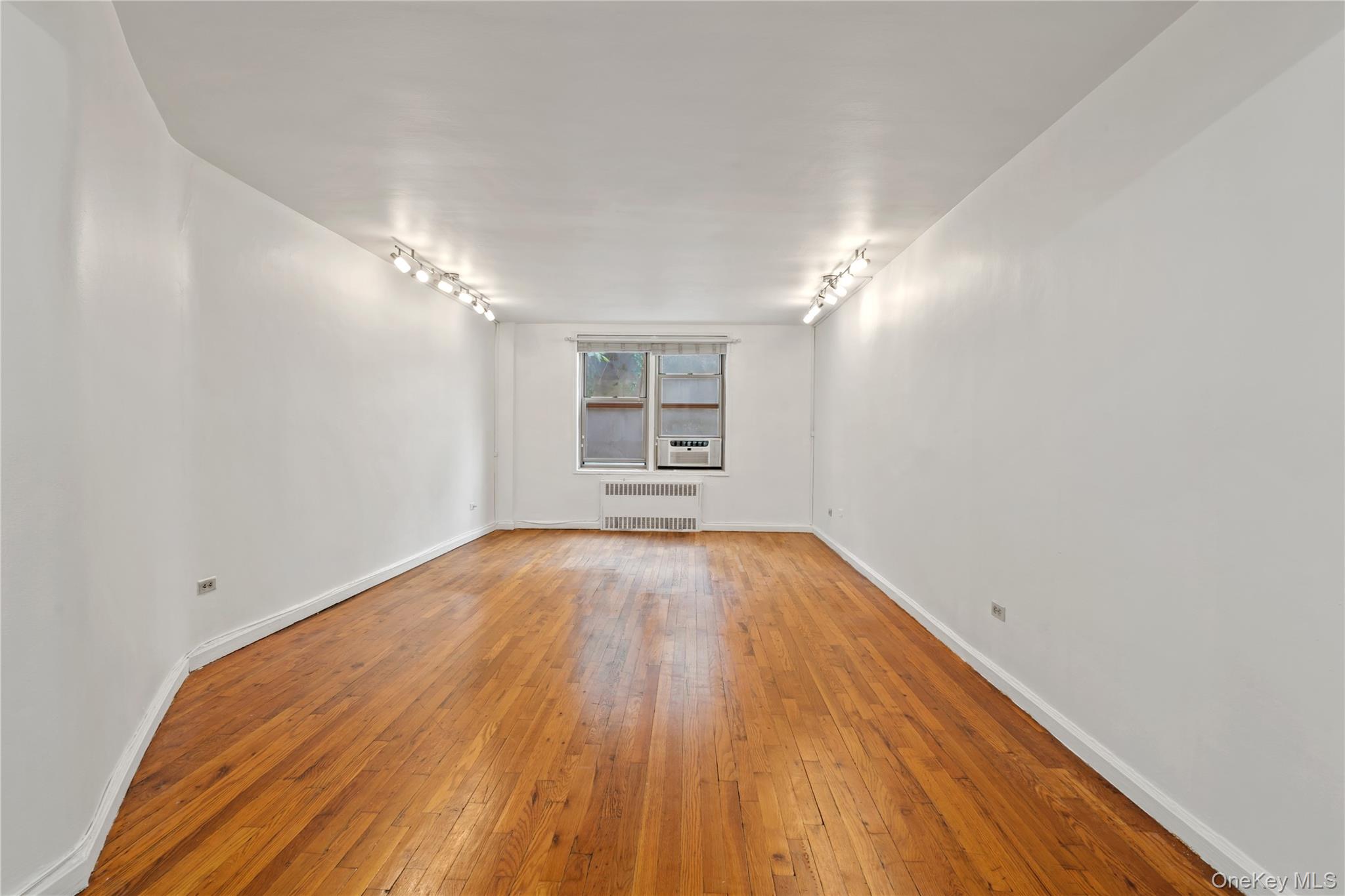 4th image of 67-25 Clyde St #2G, New York, NY 11375 | MLS# 1033095