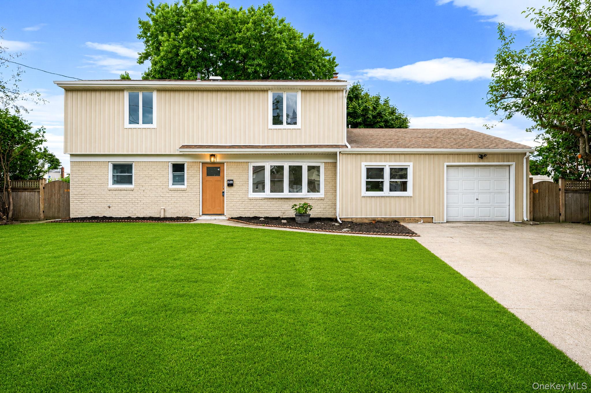 2nd image of 532 French Ave, Babylon, NY 11703 | MLS# 1033104