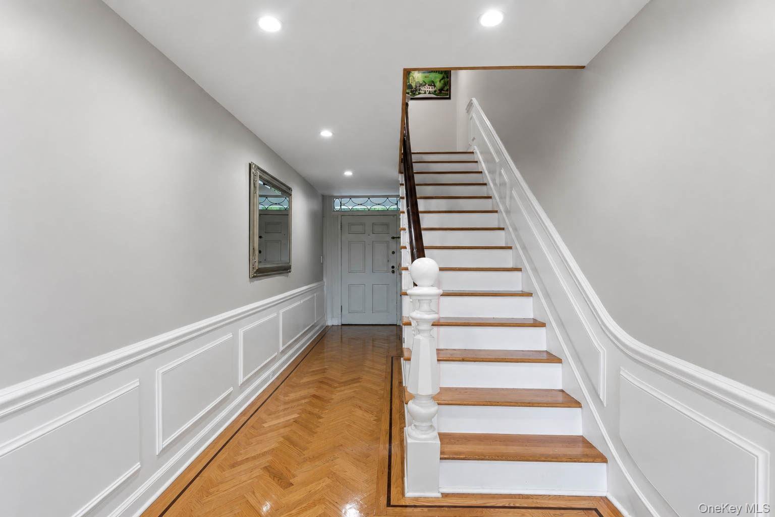 5th image of 450 Oyster Bay Rd, Oyster Bay, NY 11560 | MLS# 1033116