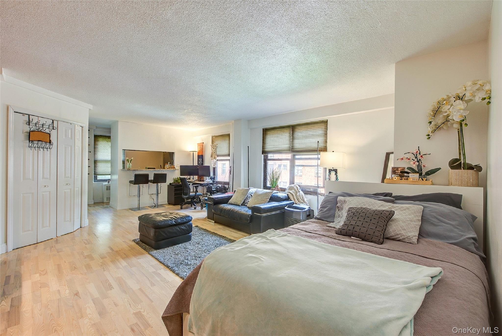 5th image of 161 Pearsall Dr #3F, Mount Vernon, NY 10552 | MLS# 1033168