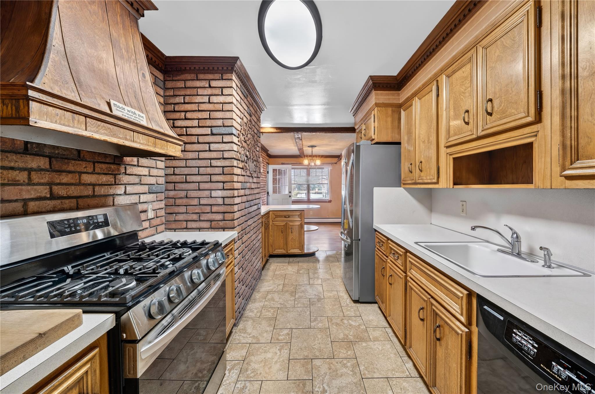 5th image of 240 Pearl St, Hempstead, NY 11559 | MLS# 1033222