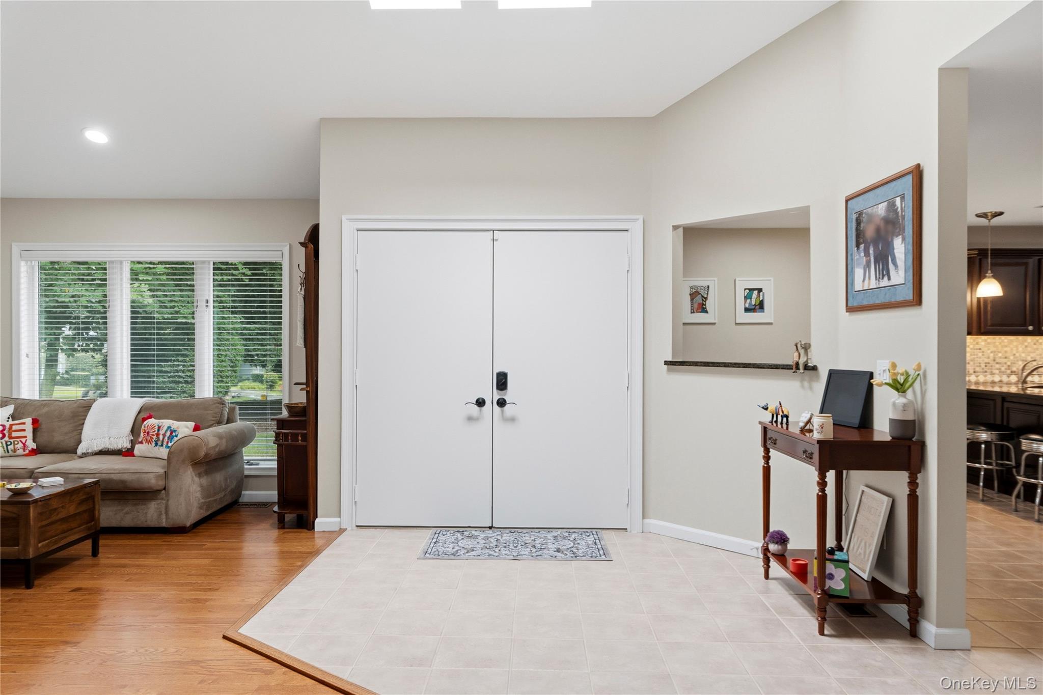 3rd image of 1 Gerriet Court, Huntington, NY 11768 | MLS# 1033247