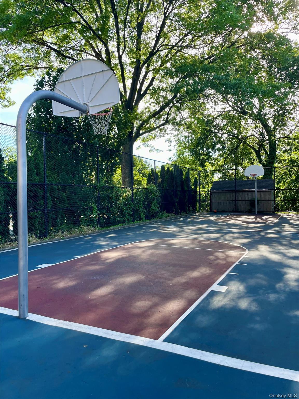 2nd image of 5900 Arlington Ave, New York, NY 10471