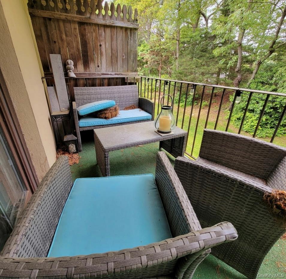 2nd image of 18 Cedar Ct, Brookhaven, NY 11784
