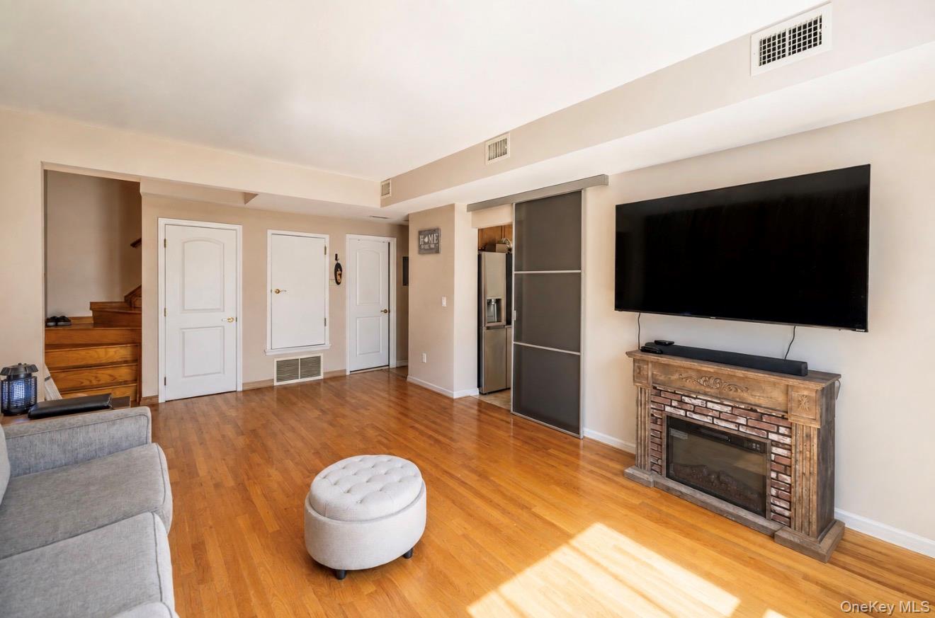 3rd image of 1467 Royce St #3L, New York, NY 11234 | MLS# 1033412
