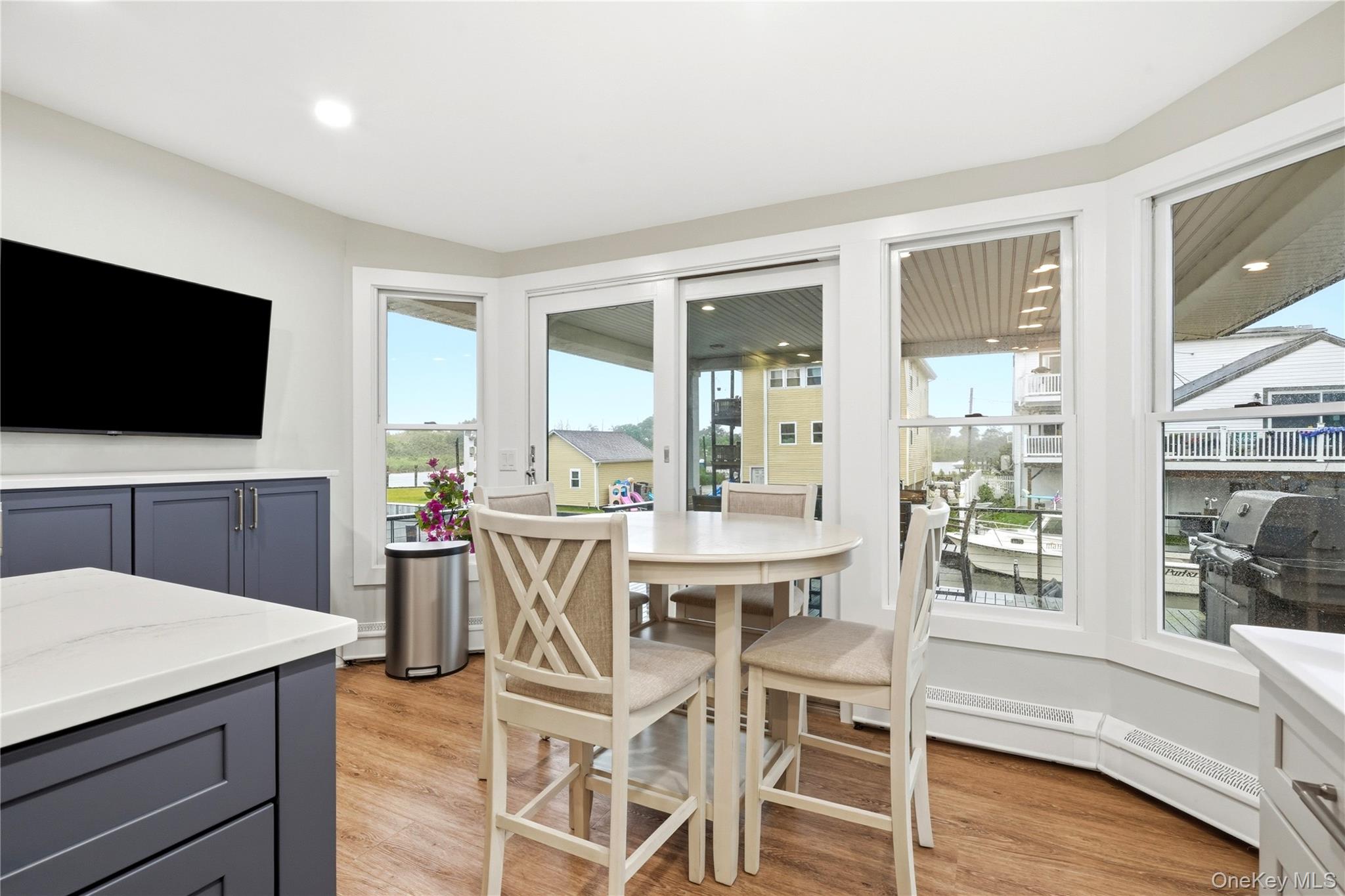 5th image of 905 S 6Th St, Babylon, NY 11757 | MLS# 1033421