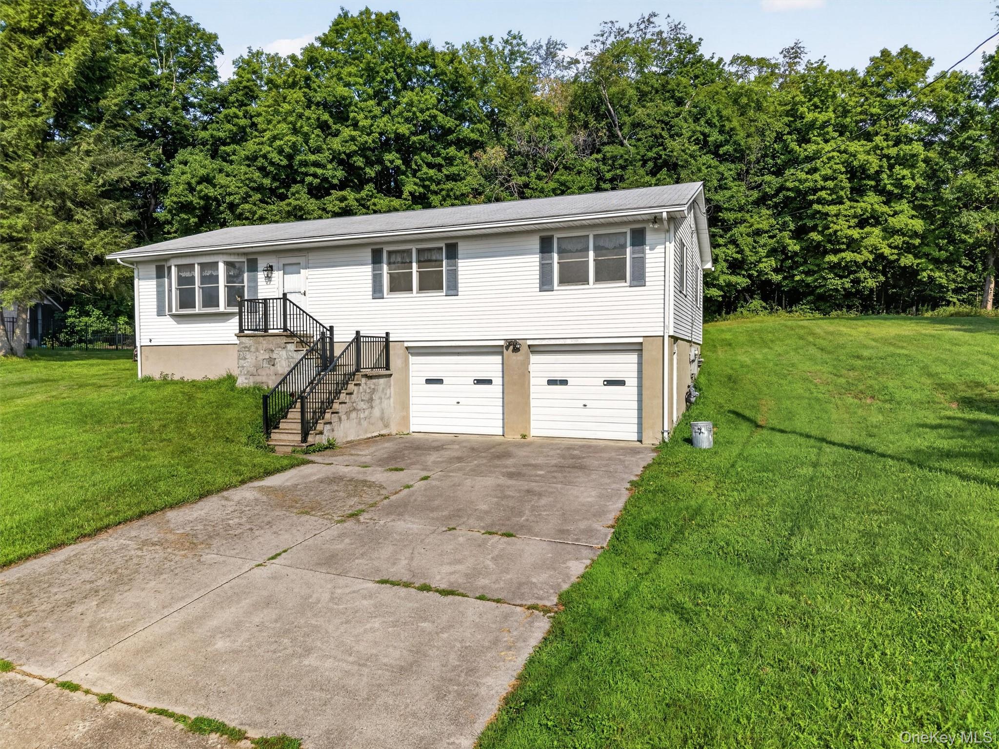 3rd image of 72 St Andrews Rd, Montgomery, NY 12586 | MLS# 1033445