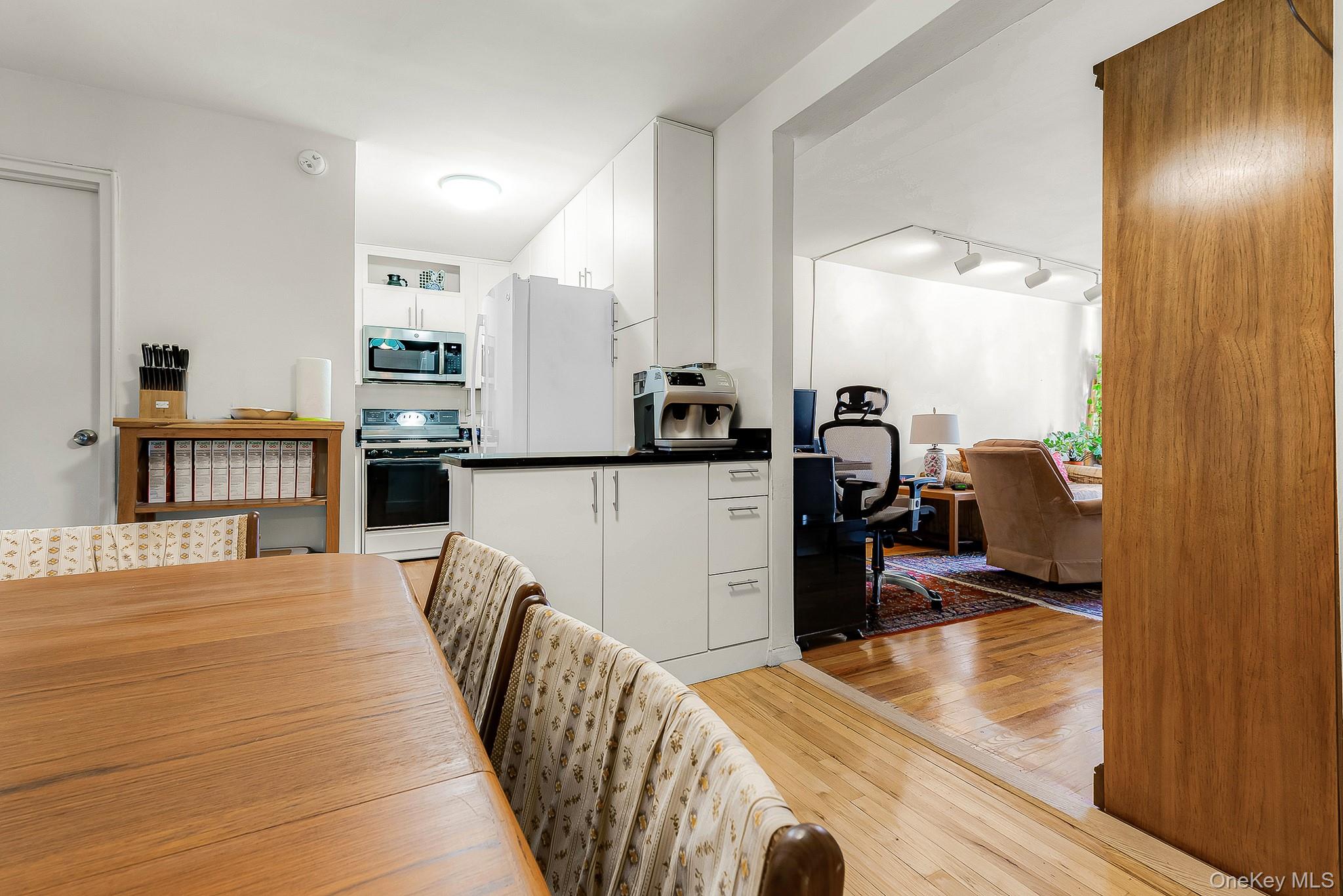 5th image of 67-50 Thornton Pl #4S, New York, NY 11375 | MLS# 1033467