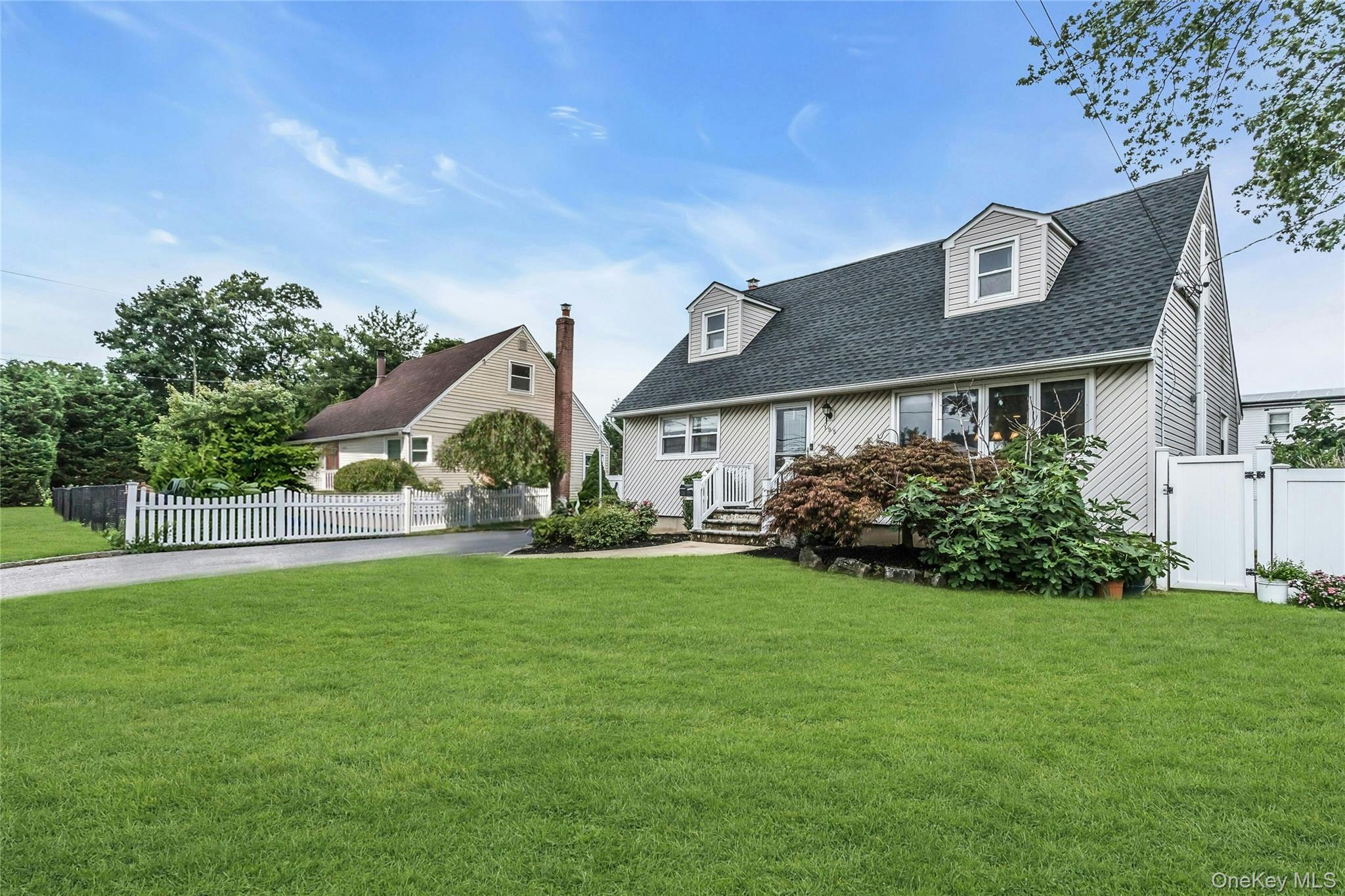 1st image of 195 Nims Ave, West Babylon, NY 11704 | MLS# 1033620