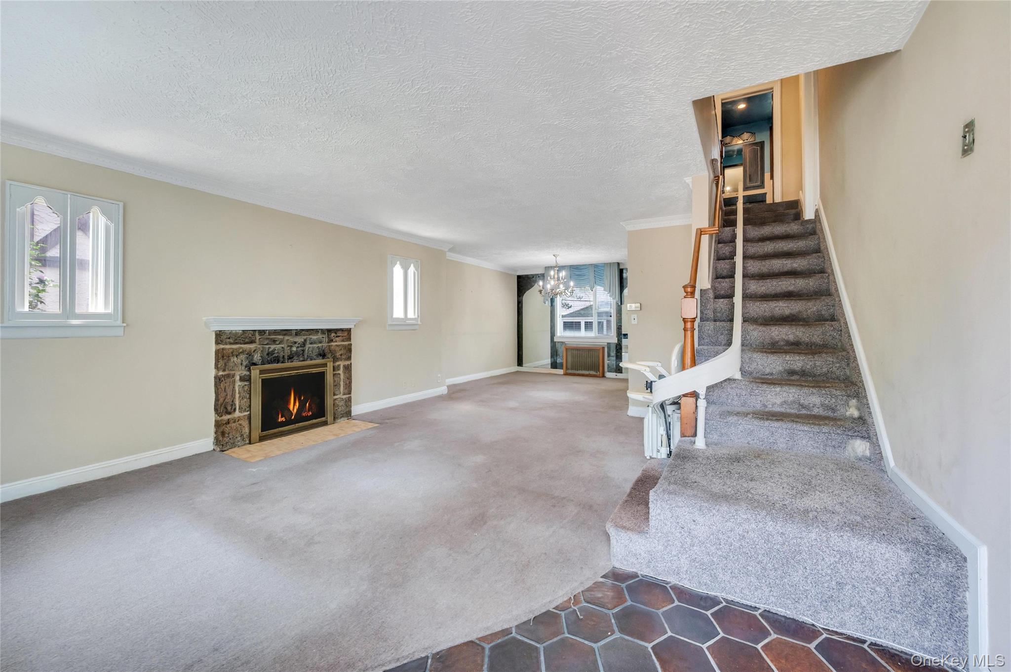 3rd image of 78-28 222Nd St, New York, NY 11364 | MLS# 1033665