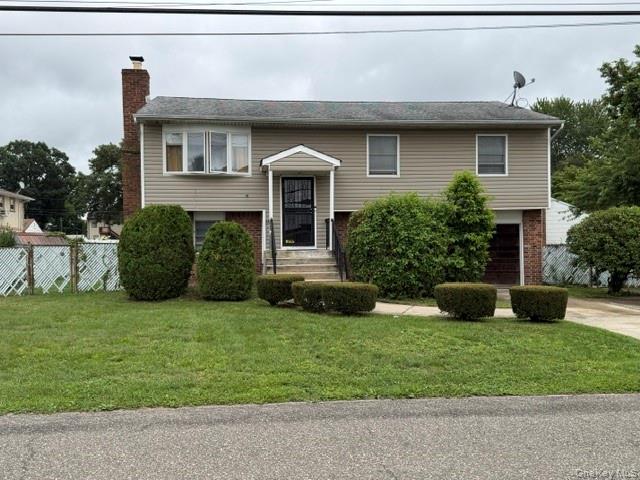 1st image of 89 Lincoln Ave, Babylon, NY 11729 | MLS# 1033676