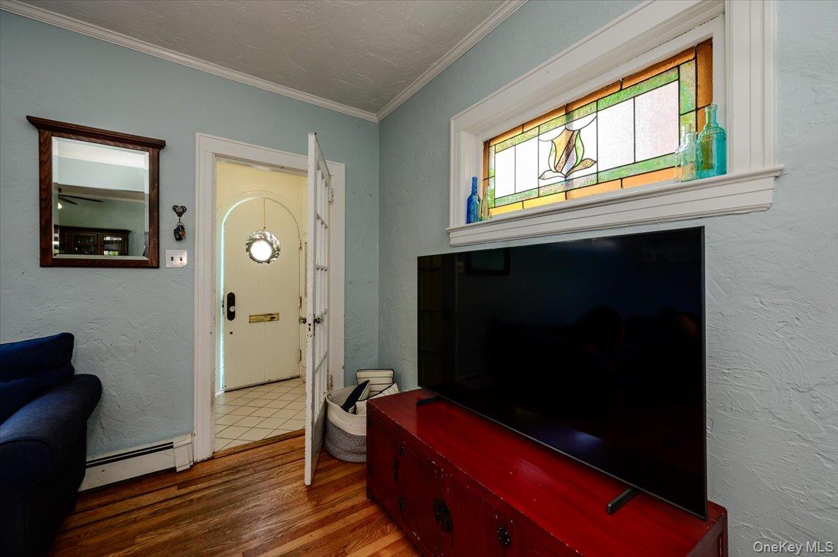 4th image of 516 W Market St, Long Beach, NY 11561 | MLS# 1033697