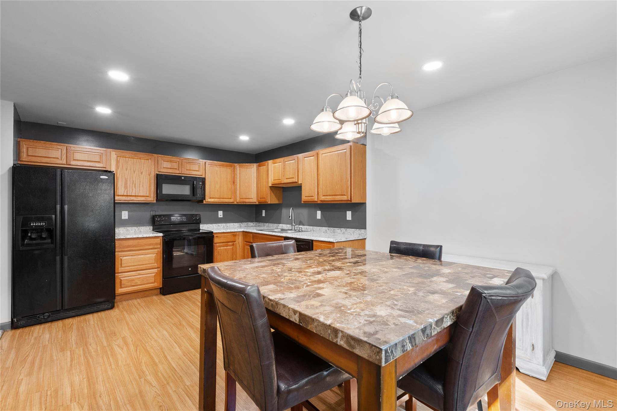 4th image of 23 Scarborough Ln #A, Wappinger, NY 12590 | MLS# 1033725