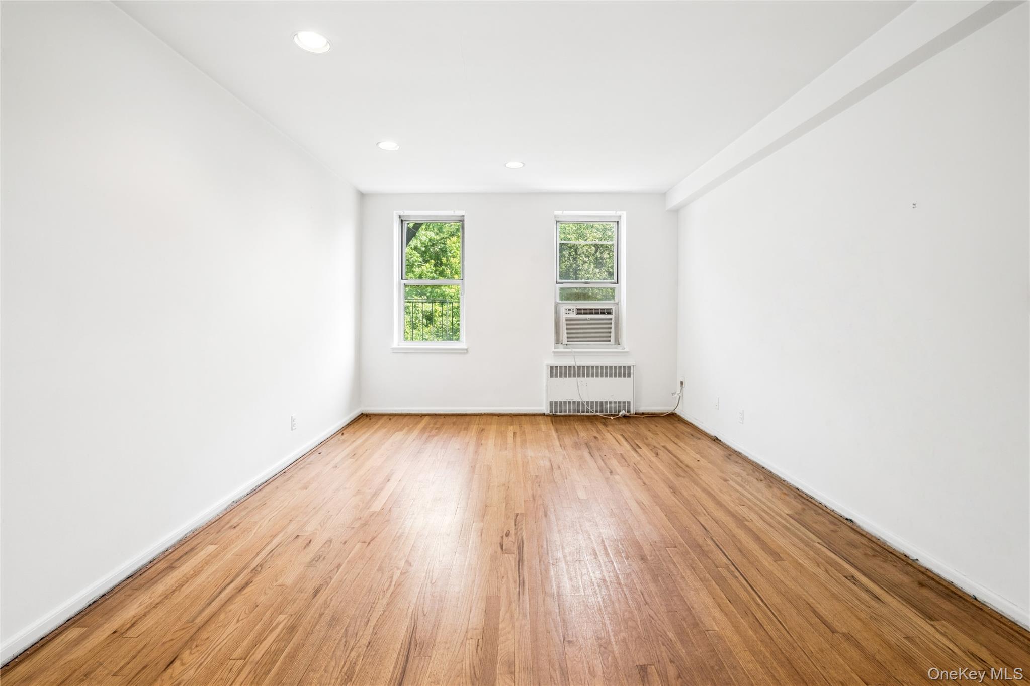 4th image of 247 Parkview Ave #3P, Yonkers, NY 10708 | MLS# 1033744