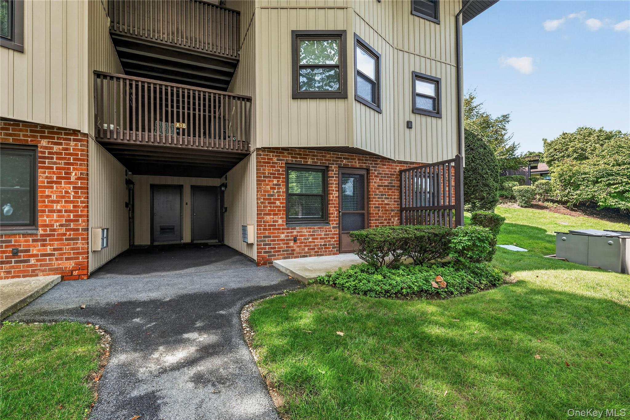 4th image of 3 Hampton Ct #B, Yorktown, NY 10598 | MLS# 1033776