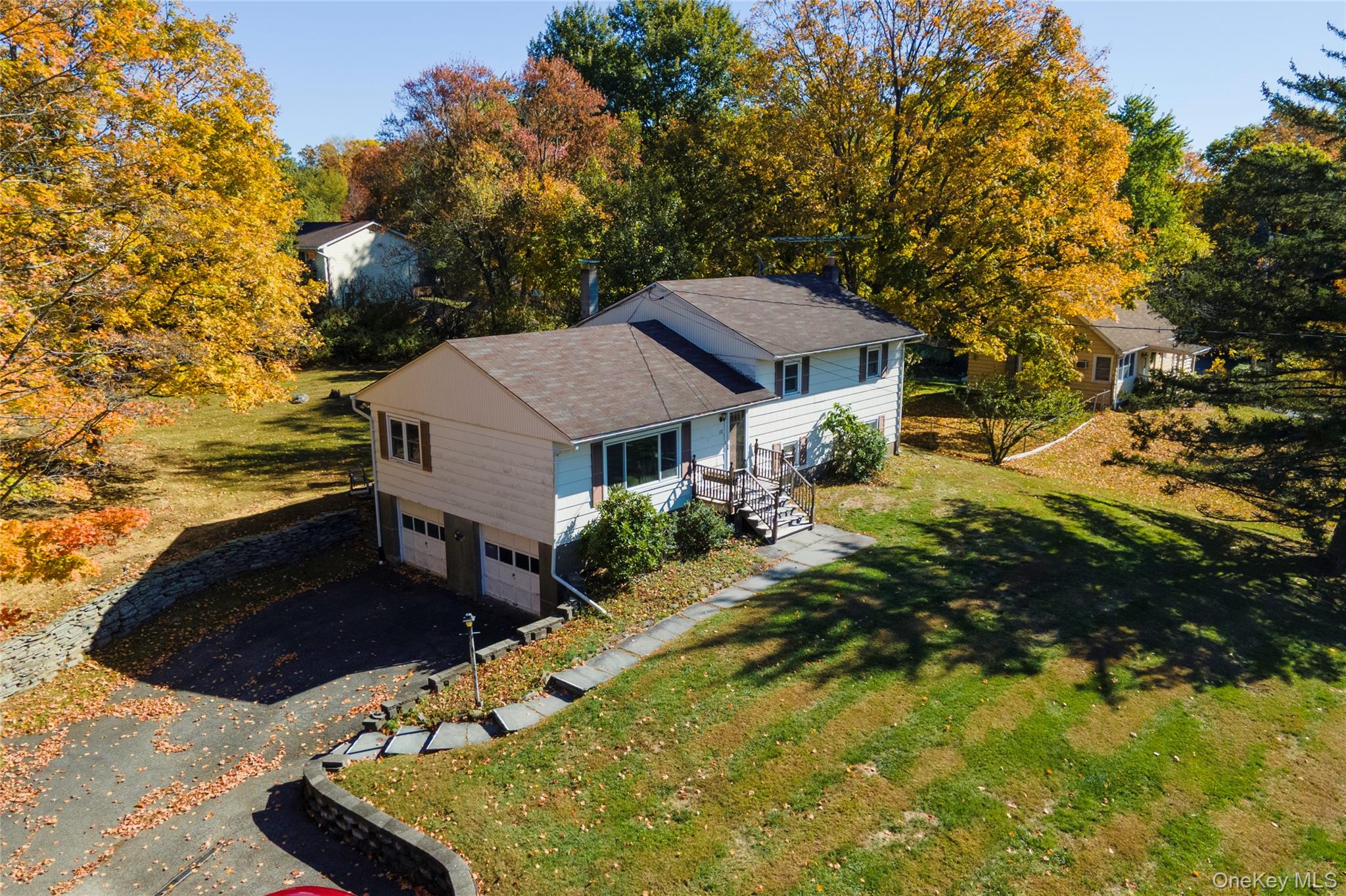1st image of 172 Ridge Rd, Woodbury, NY 10930 | MLS# 1033827