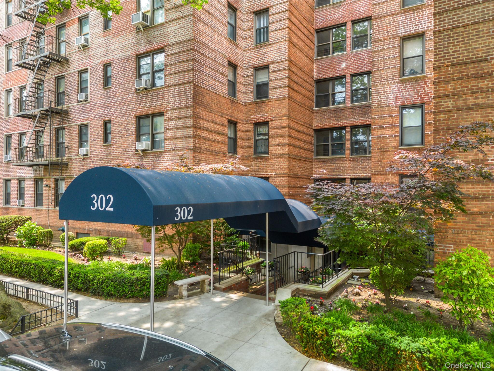 1st image of 302 96th St #4G, New York, NY 11209 | MLS# 1033828